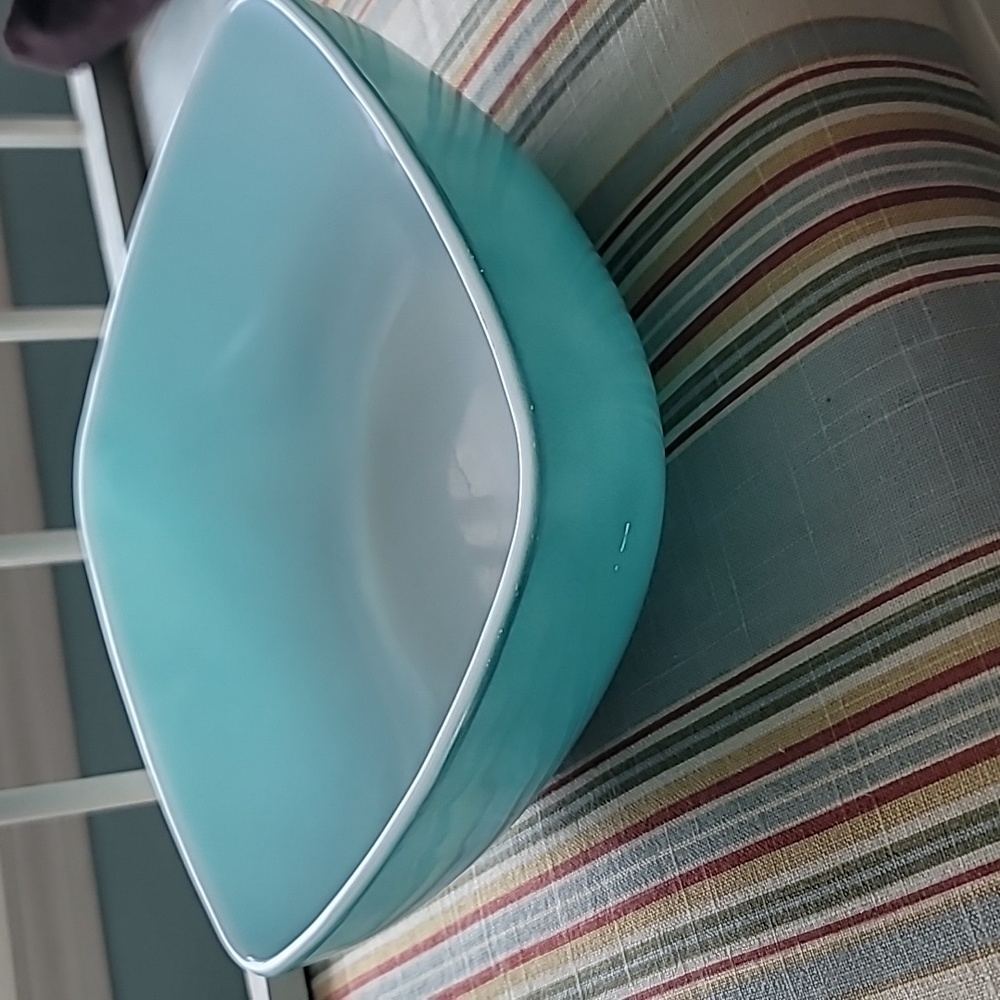 RARE Pyrex Turquoise Blue Glass 2 1/2 qt Chip & Dip Square Bowl 025 USA